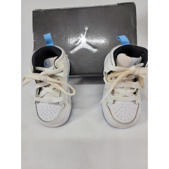 Nike Air Jordan Blue White Sneakers Athletic Toddler, SZ 4C